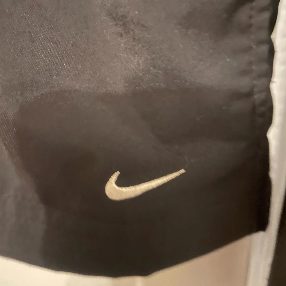 Nike jacket - Picture 6 of 6